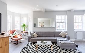 2 Bedroom Apartments With Sofa Bed In Southend