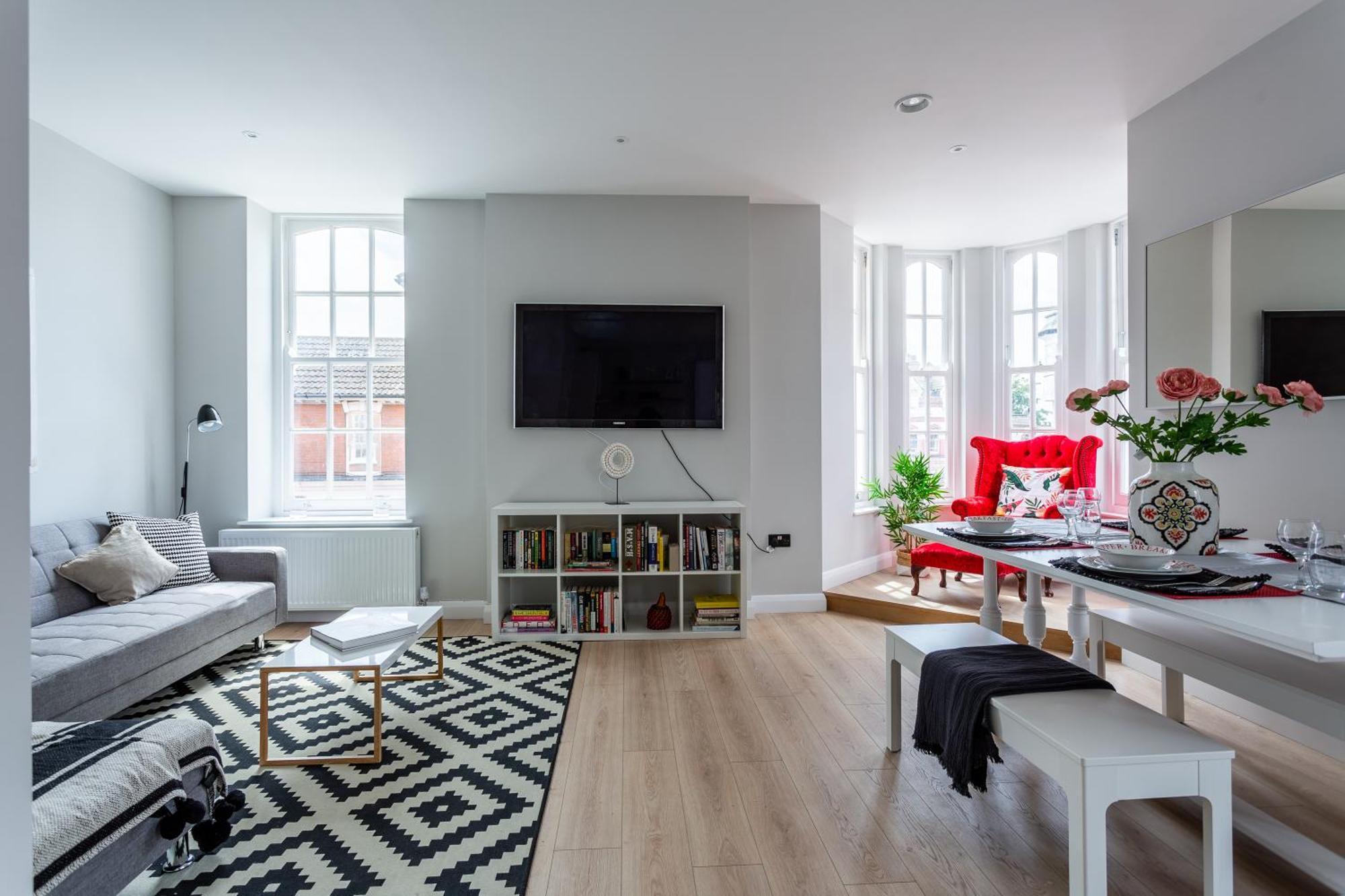 2 Bedroom Apartments With Sofa Bed In Southend Exterior photo